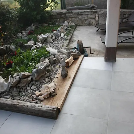 Kuca Za Odmor Lana *
